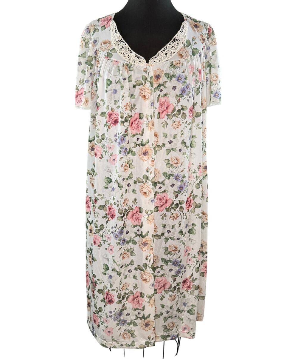 VTG Vanity Fair White Cottage Core Gown Floral Pleated Front Button Medium M NEW
